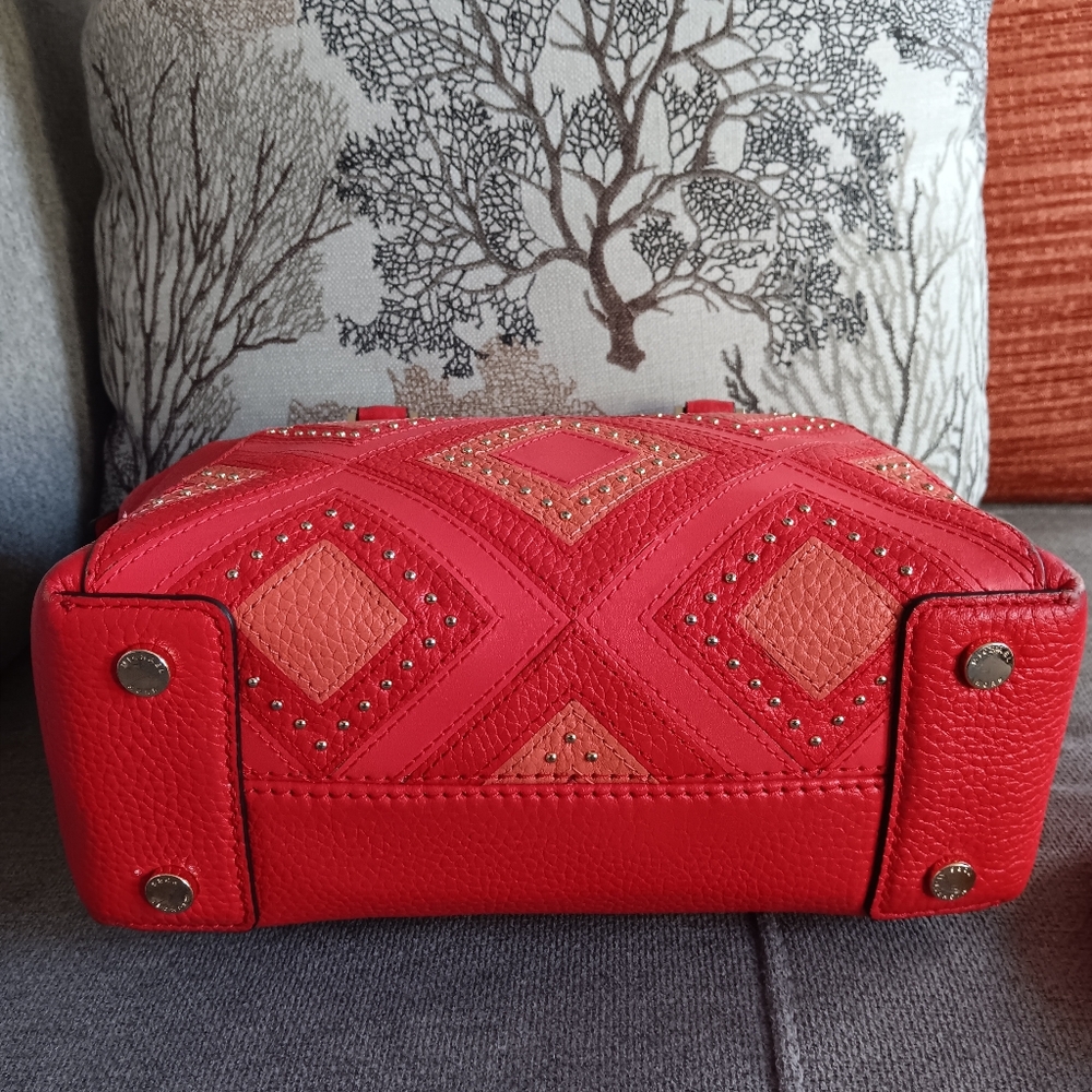 EUC Michael Kors Riley SATCHEL - Picture 14 of 15